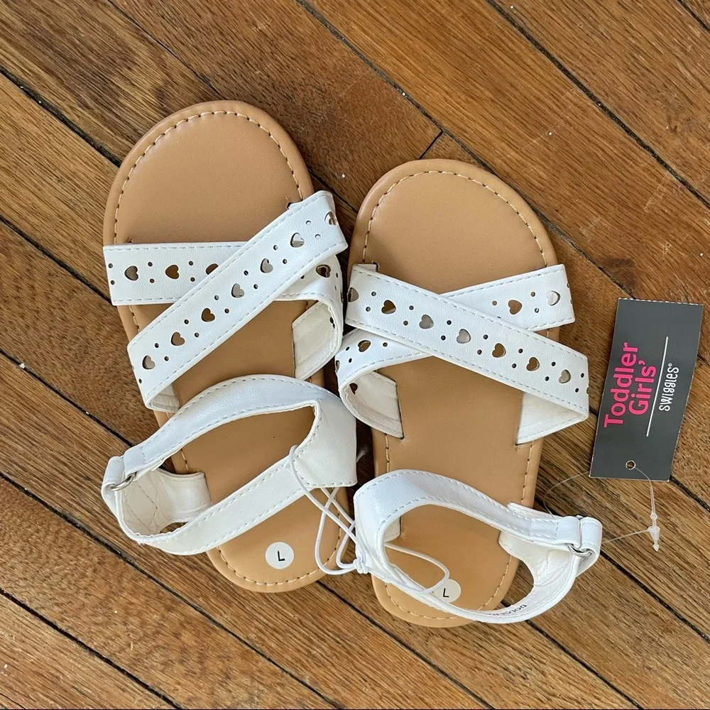 Swiggles toddler girls heart strappy sandals - Picture 1 of 9